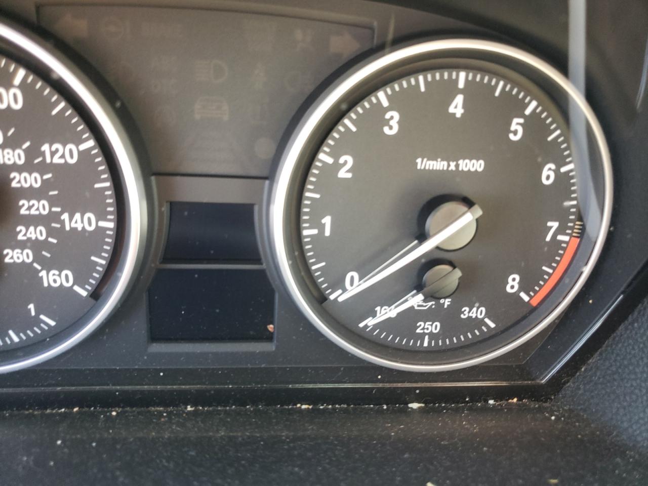 Photo 8 from auction – 2007 BMW 328 I with VIN WBAWL13577PX11417