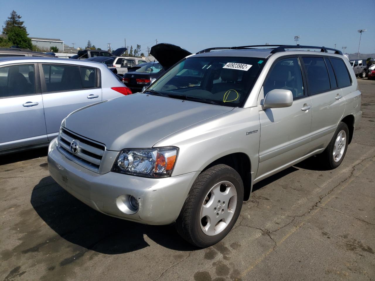 Zdjęcie 2 z aukcji – 2006 TOYOTA HIGHLANDER z VIN JTEEP21A360150726