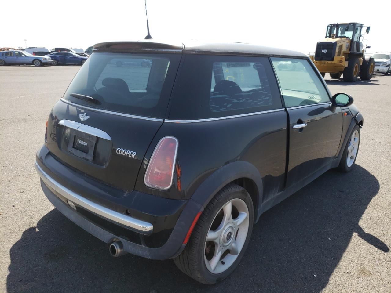 Photo 4 from auction – 2003 MINI COOPER with VIN WMWRC33473TC41264