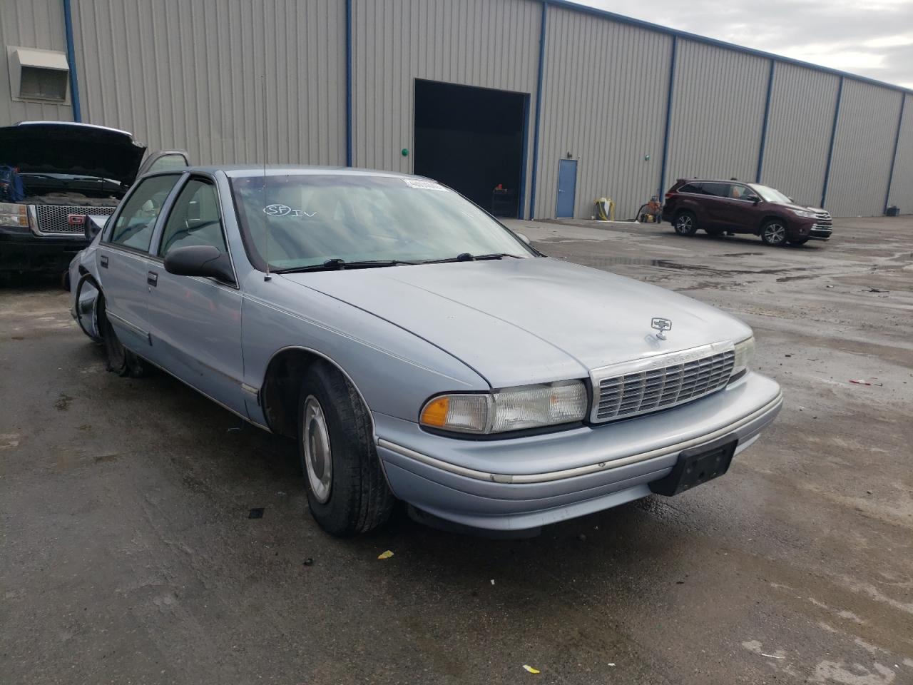 CHEVROLET CAPRICE CL 1995 with VIN 1G1BL52W2SR148477 - Photo from auction