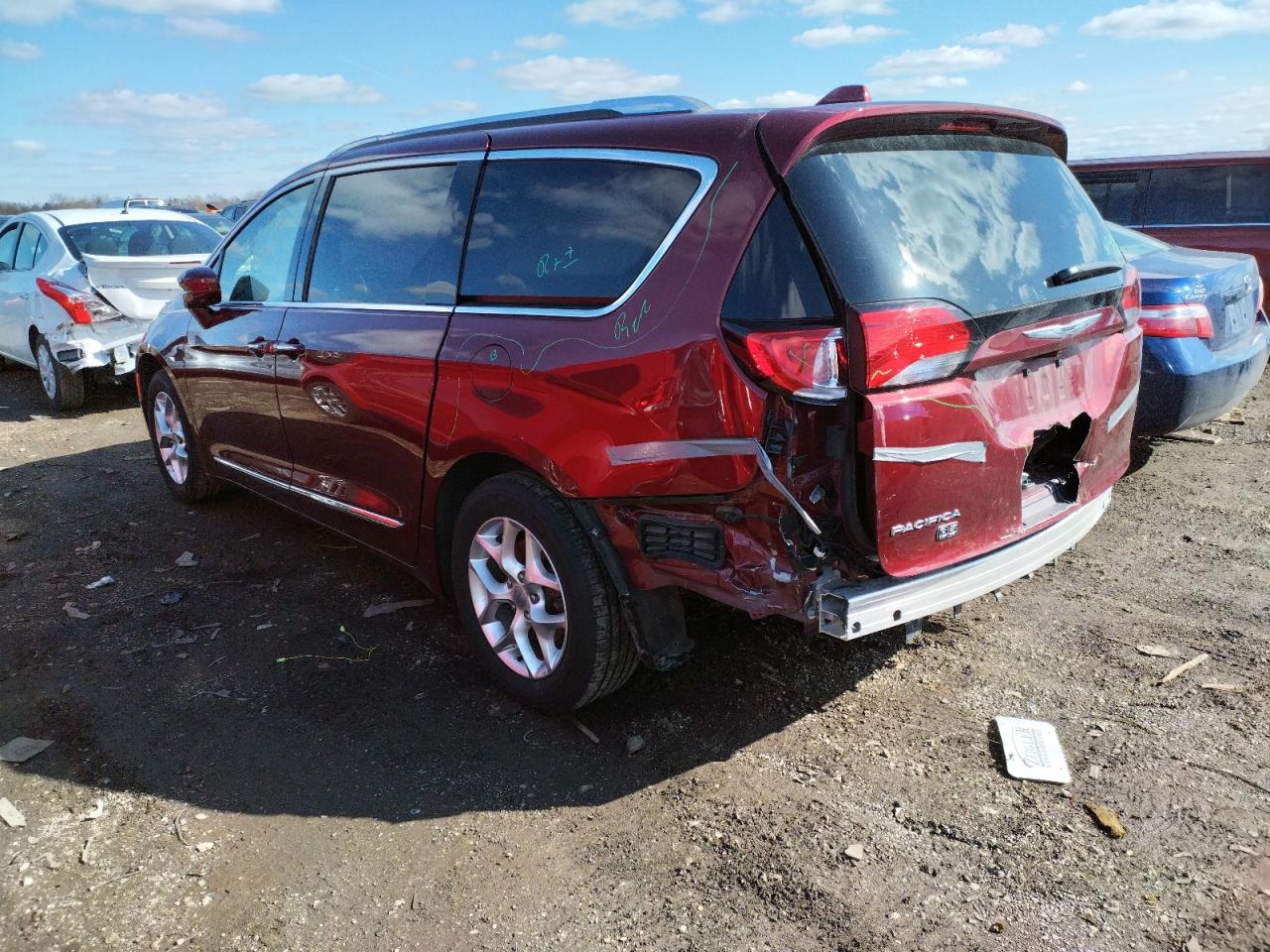 Photo 3 from auction – 2020 CHRYSLER PACIFICA T with VIN 2C4RC1EG0LR101088