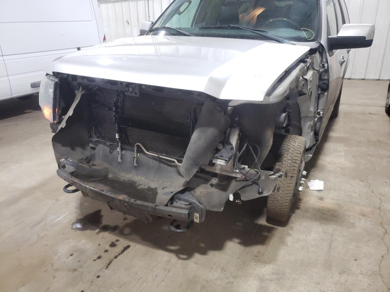Photo 9 from auction – 2010 FORD EXPEDITION with VIN 1FMJU2A55AEB48191