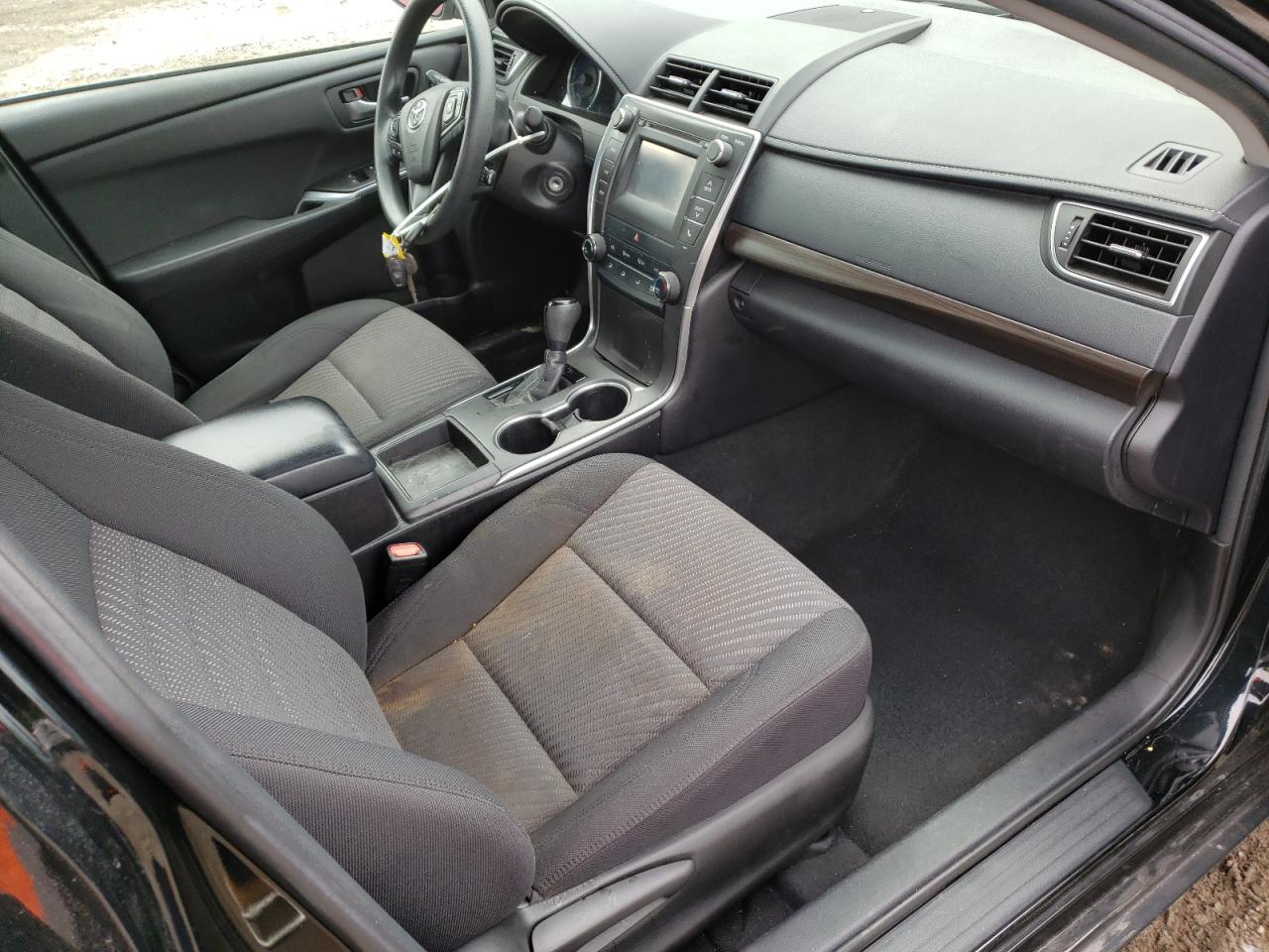 Photo 5 from auction – 2016 TOYOTA CAMRY LE with VIN 4T4BF1FK2GR570026