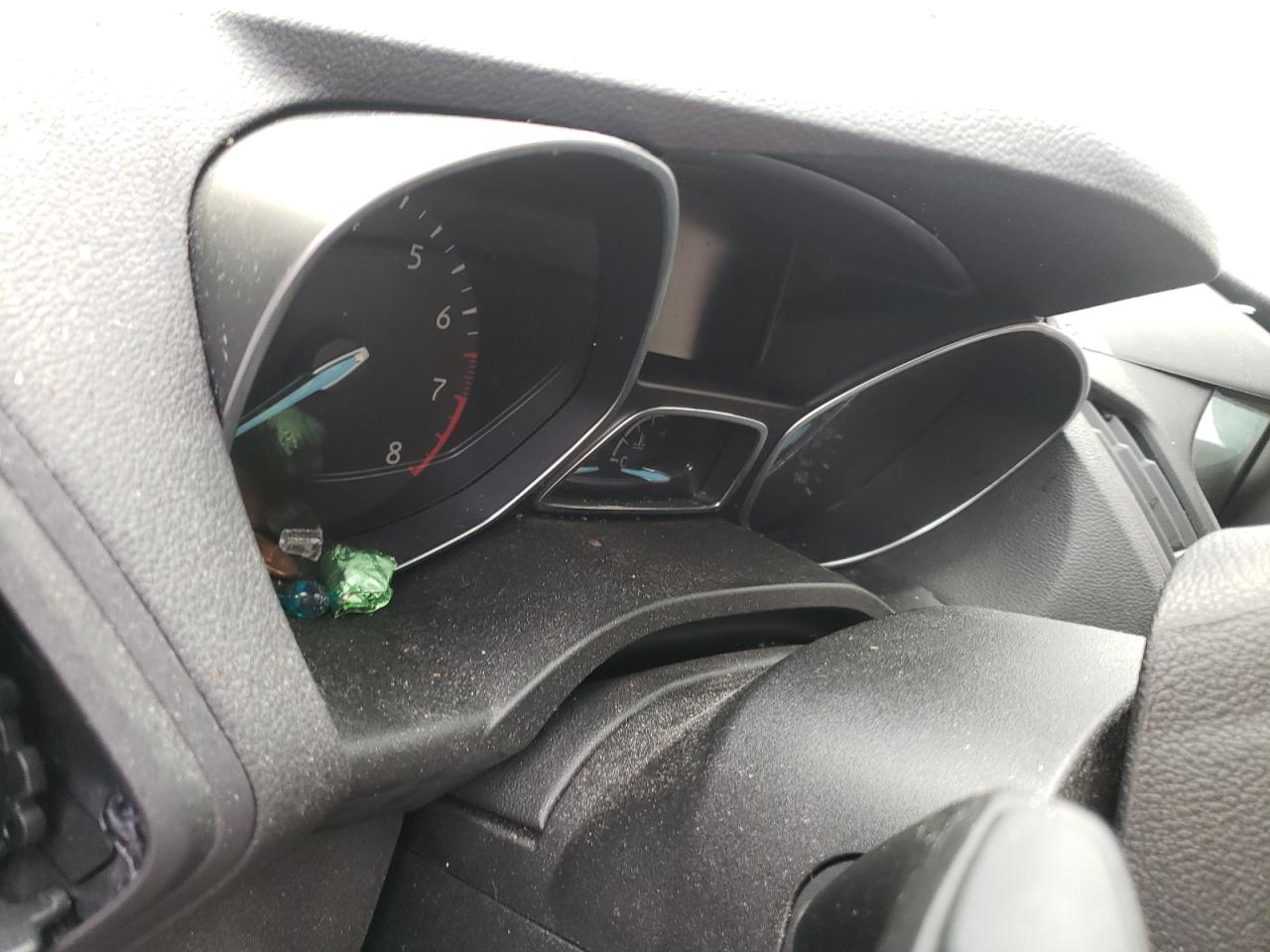Photo 8 from auction – 2018 FORD ESCAPE SE with VIN 1FMCU9GD3JUB79140