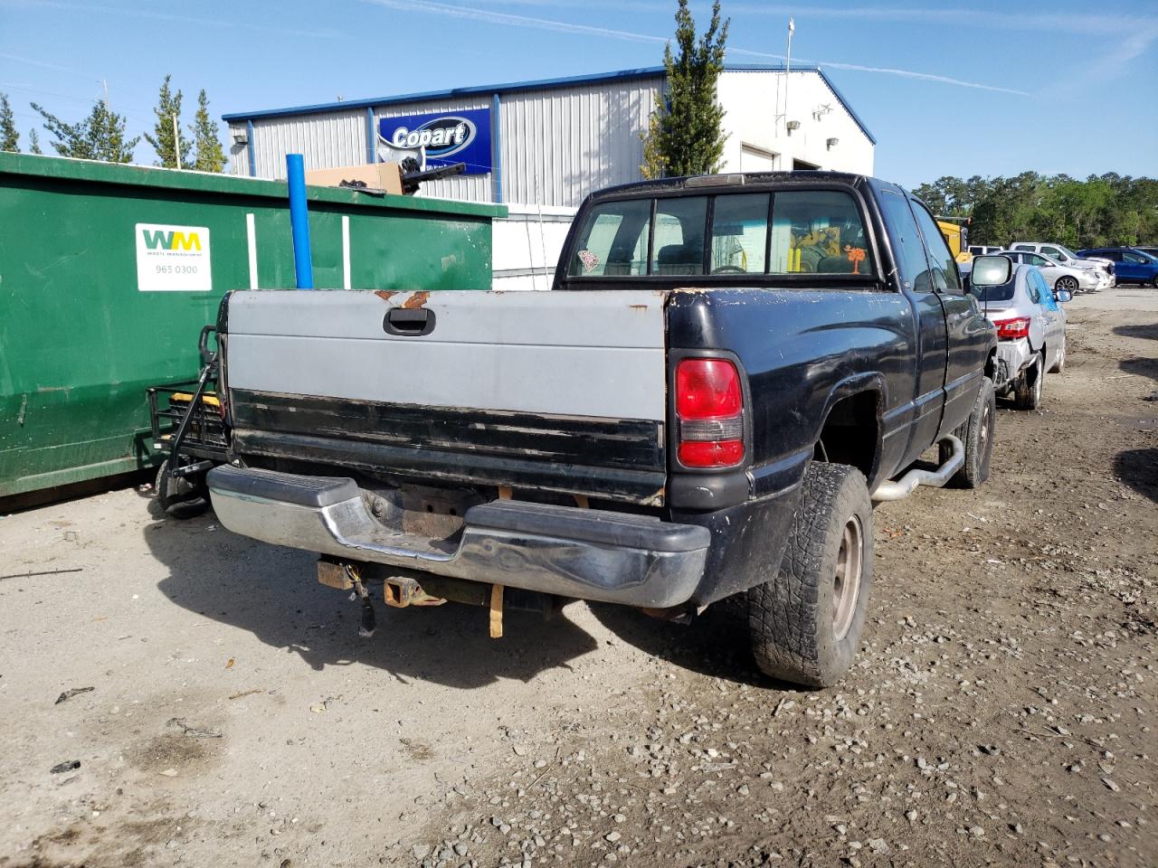 Photo 4 from auction – 1996 DODGE RAM 1500 with VIN 3B7HF13Z0TG192571