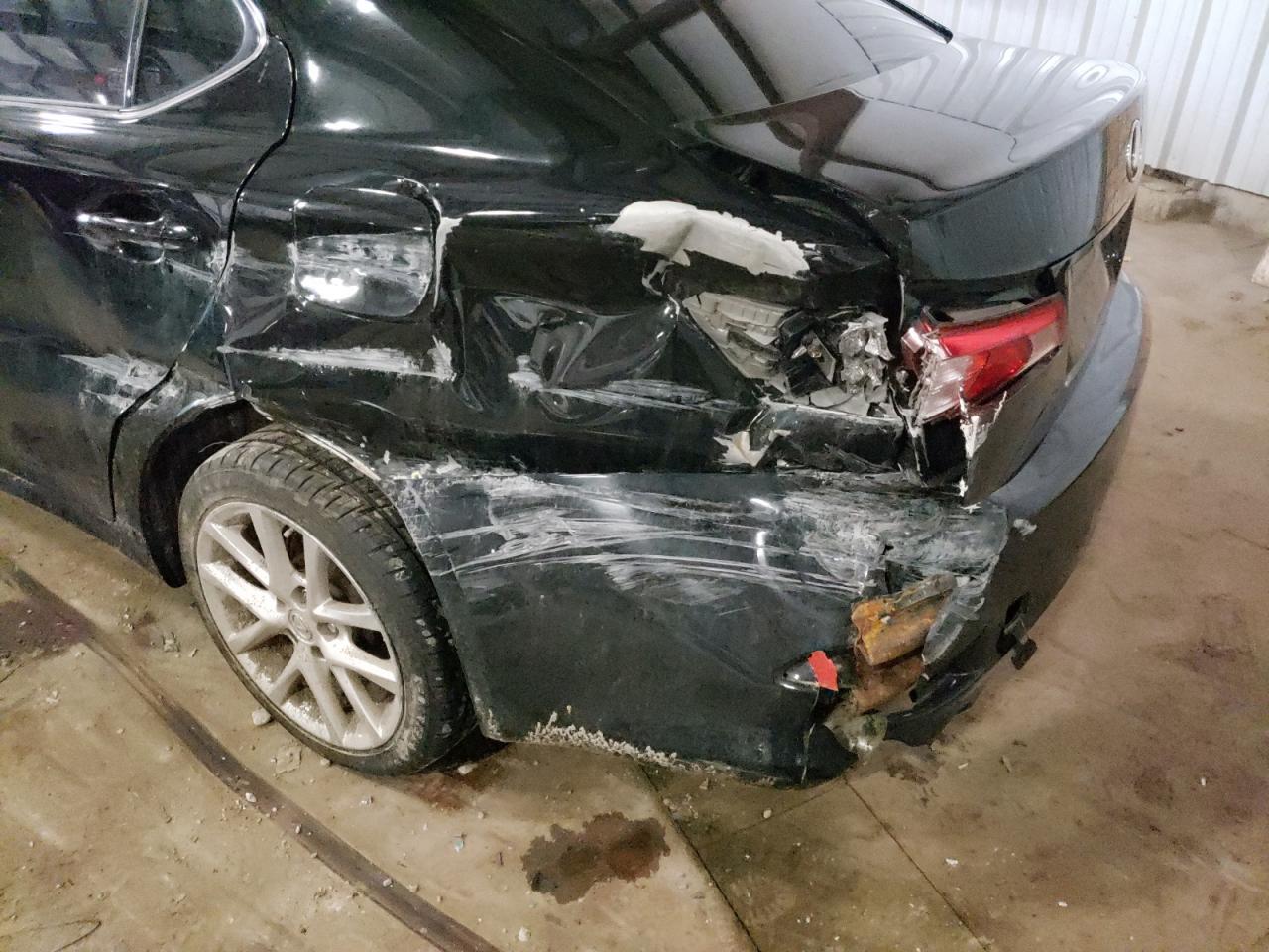 Photo 9 from auction – 2011 LEXUS IS 250 with VIN JTHCF5C20B5047829