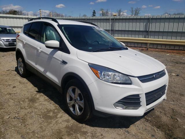FORD ESCAPE 2016 z numerem VIN 1FMCU0GX6GUC55710 - Zdjęcie z aukcji