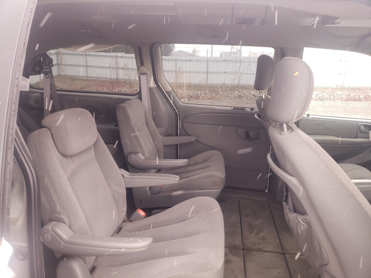 Photo 6 from auction – 2007 DODGE GRAND CARA with VIN 2D8GP44L07R109369