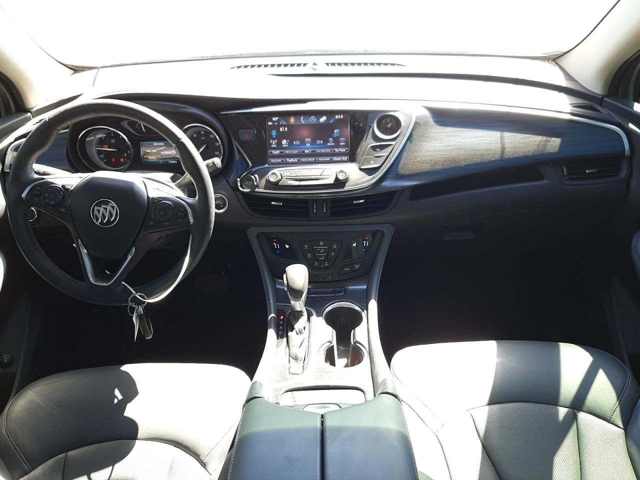Photo 9 from auction – 2020 BUICK ENVISION E with VIN LRBFXCSA3LD126880