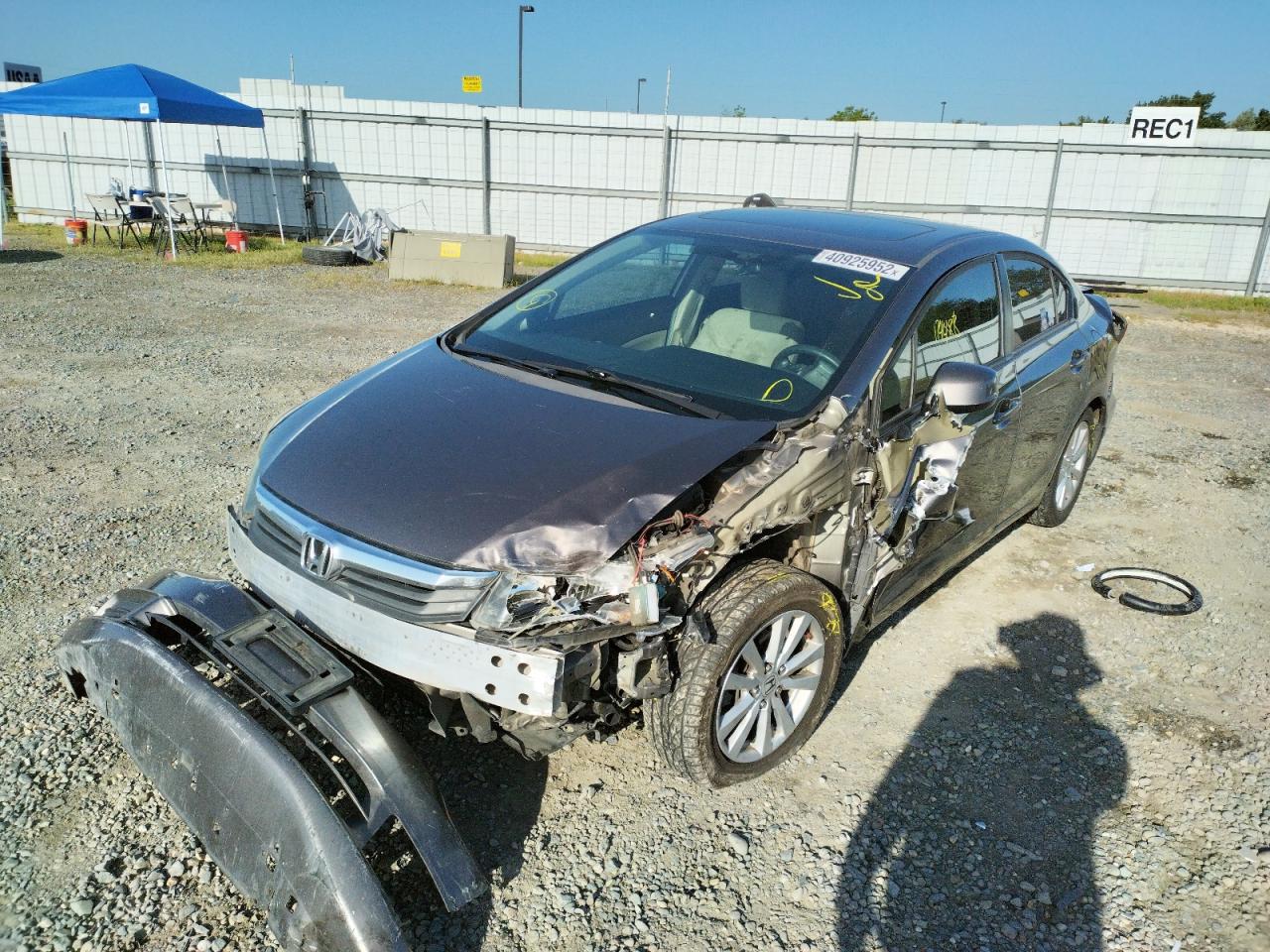 Photo 2 from auction – 2012 HONDA CIVIC EX with VIN 19XFB2F8XCE336179