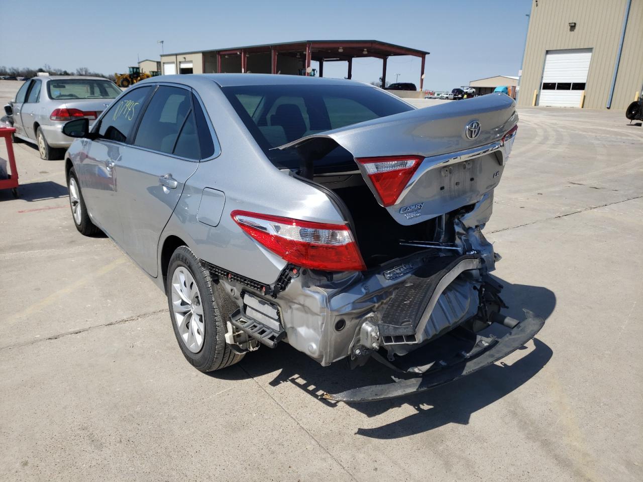 Photo 3 from auction – 2017 TOYOTA CAMRY LE with VIN 4T1BF1FK7HU737332