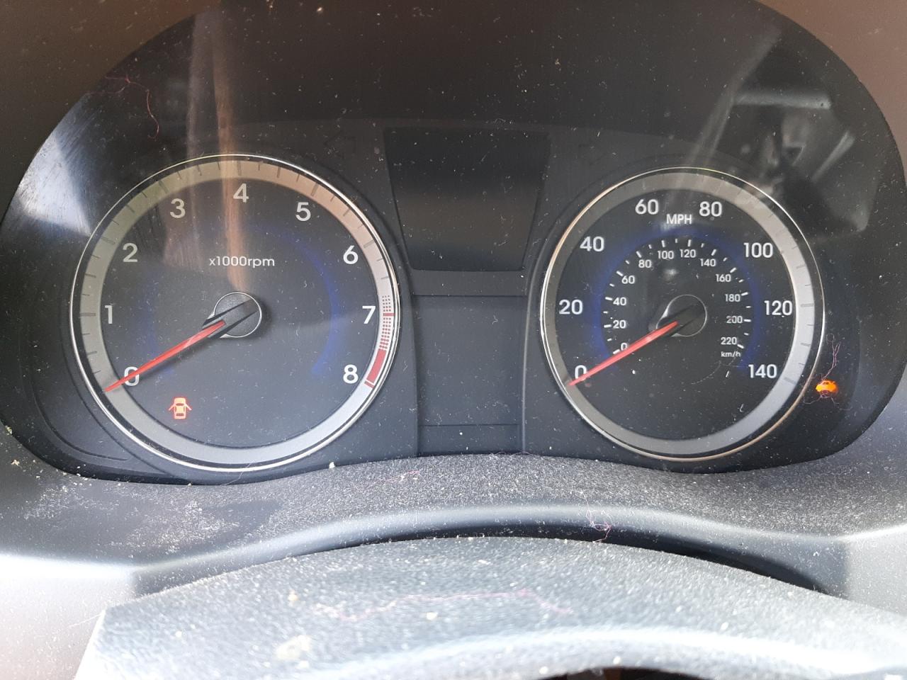 Photo 8 from auction – 2014 HYUNDAI ACCENT GLS with VIN KMHCT4AE9EU611730