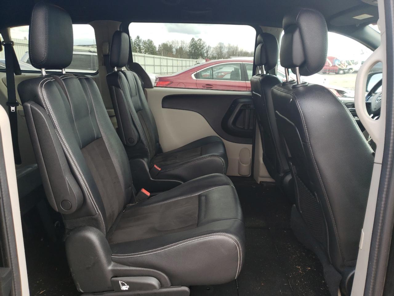 Photo 6 from auction – 2019 DODGE GRAND CARA with VIN 2C4RDGCG1KR793279