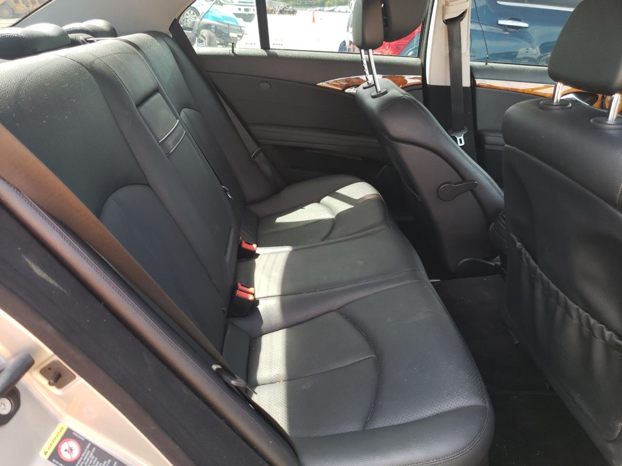 Photo 6 from auction – 2007 MERCEDES-BENZ E 350 with VIN WDBUF56X07B020649