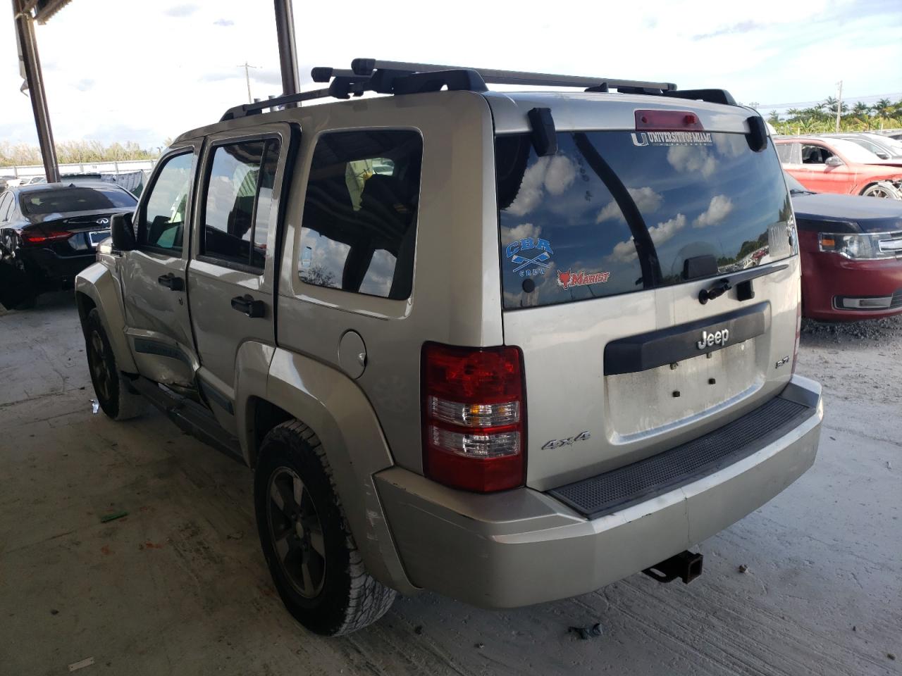 Photo 3 from auction – 2008 JEEP LIBERTY with VIN 1J8GN28K08W154260