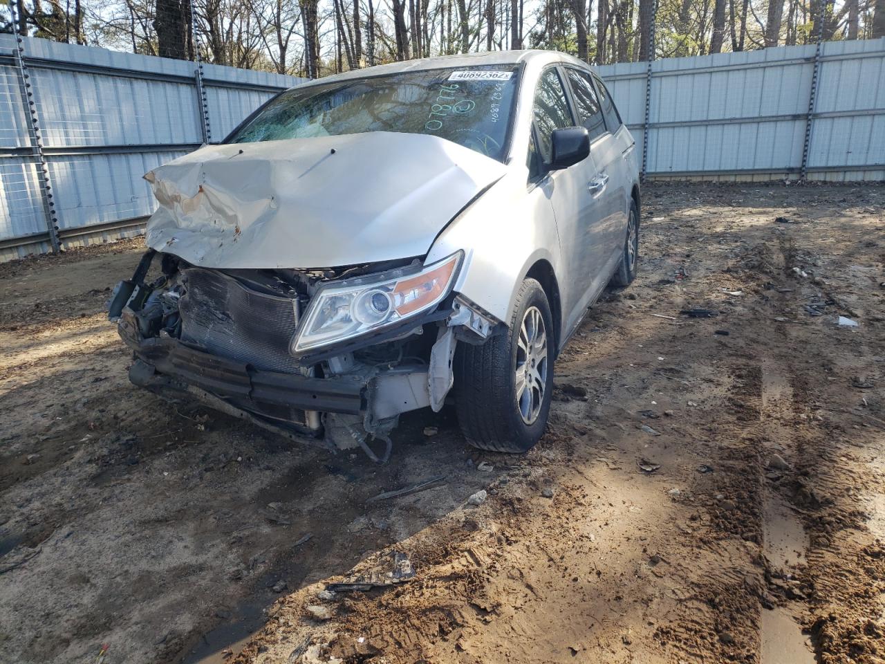 Photo 2 from auction – 2011 HONDA ODYSSEY EX with VIN 5FNRL5H68BB078776