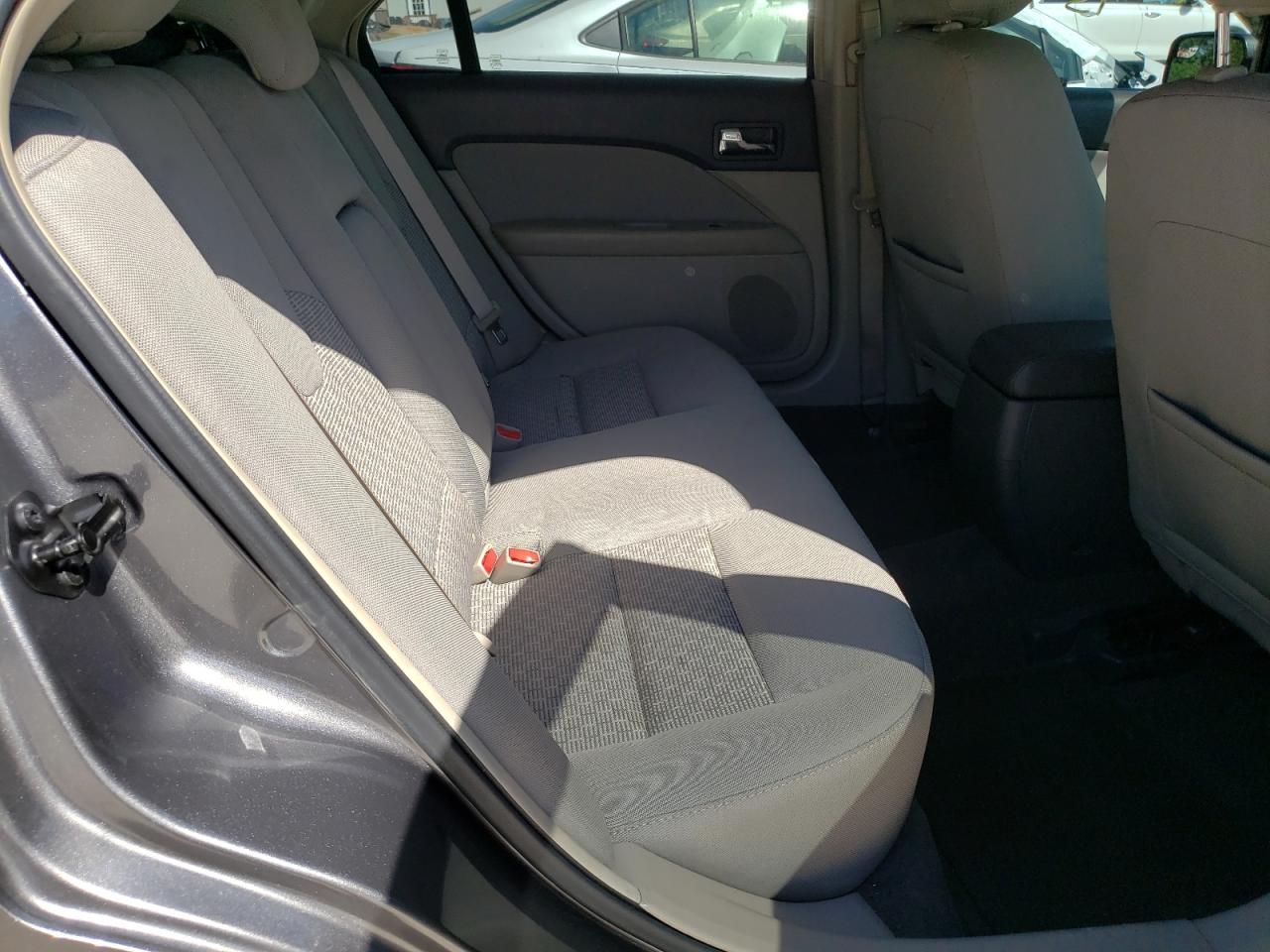 Photo 6 from auction – 2012 FORD FUSION SE with VIN 3FAHP0HA4CR113522