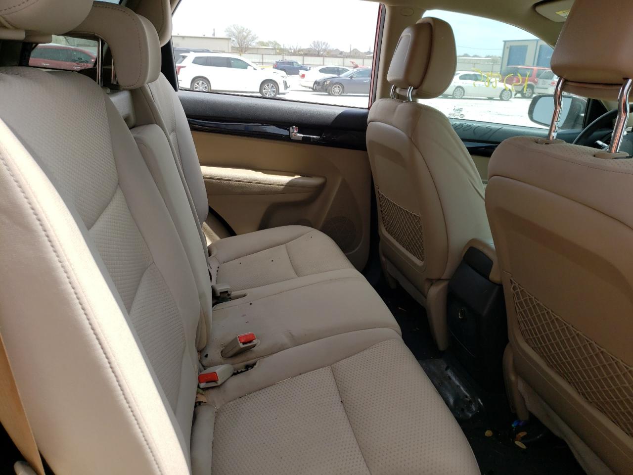 Photo 6 from auction – 2011 KIA SORENTO BA with VIN 5XYKT3A19BG022875