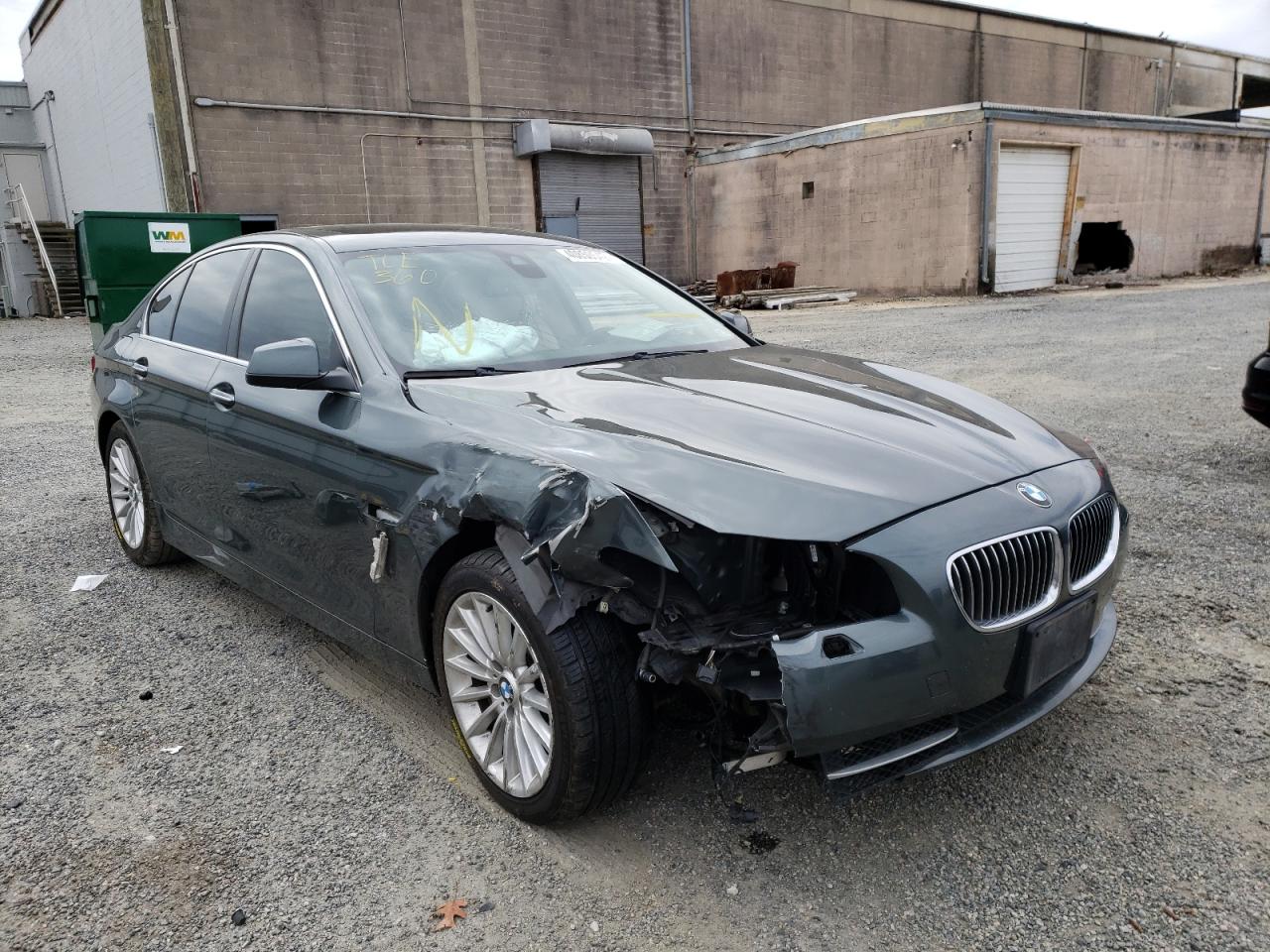 BMW 535 XI 2013 with VIN WBAFU7C5XDDU72250 - Photo from auction