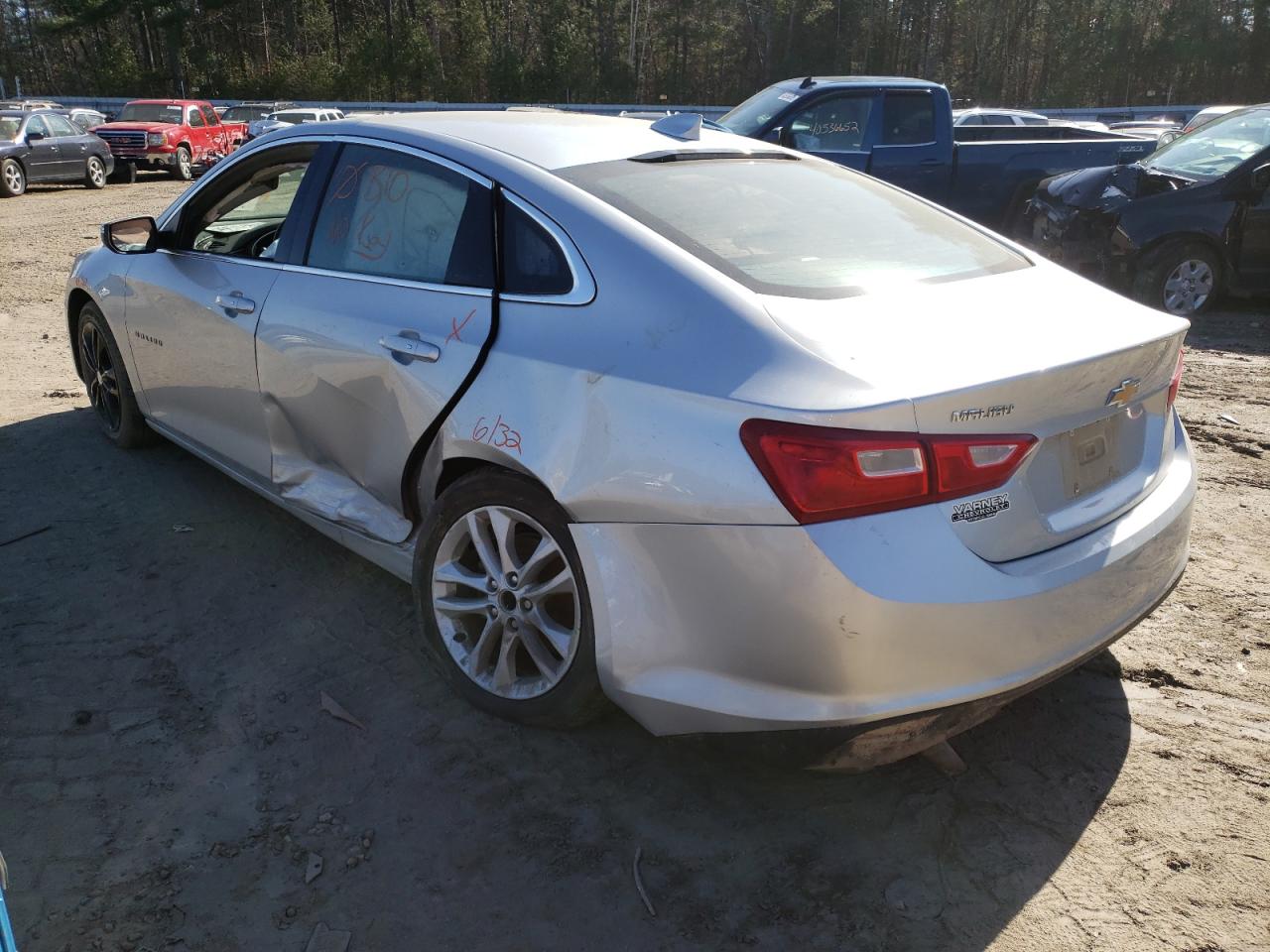 Photo 3 from auction – 2016 CHEVROLET MALIBU LT with VIN 1G1ZE5ST5GF302395