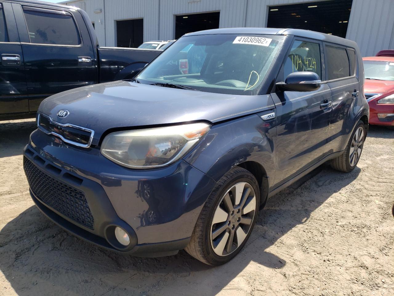 Photo 2 from auction – 2015 KIA SOUL ! with VIN KNDJX3A56F7194058