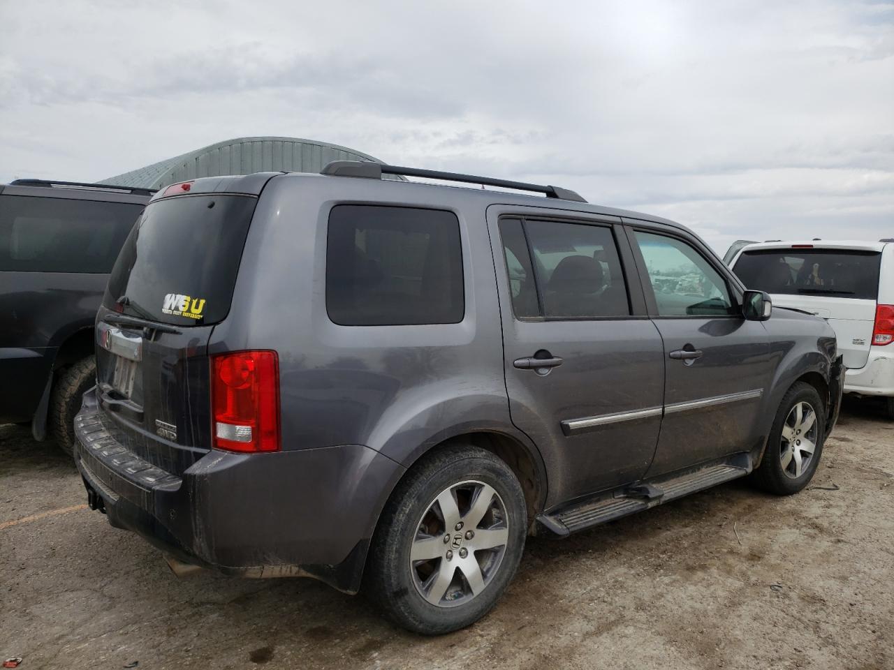 Photo 4 from auction – 2015 HONDA PILOT TOUR with VIN 5FNYF4H91FB069639