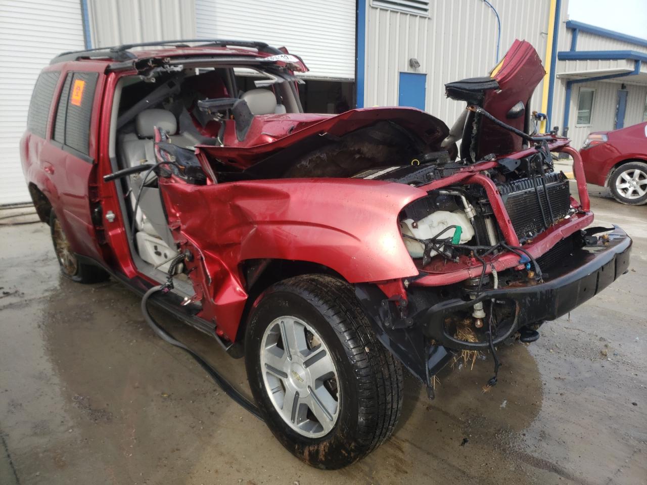 CHEVROLET TRAILBLAZE 2005 with VIN 1GNDT13S352211613 - Photo from auction