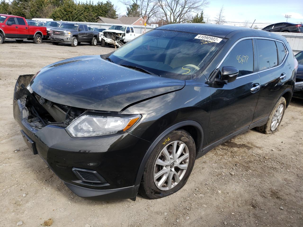 Photo 2 from auction – 2015 NISSAN ROGUE S with VIN 5N1AT2MK6FC906496