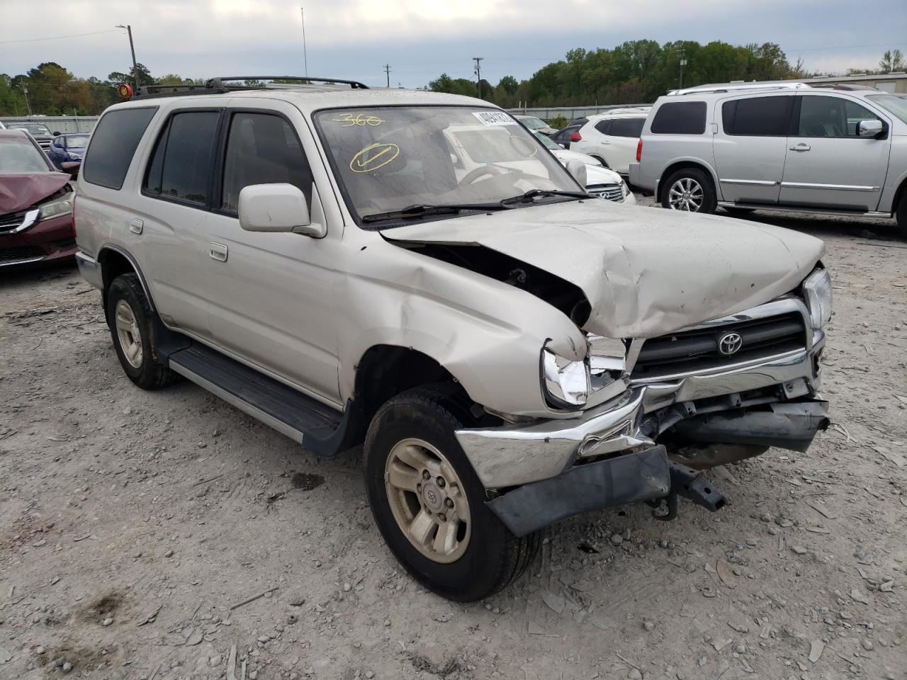 TOYOTA 4RUNNER SR 1998 with VIN JT3GN86R4W0072059 - Photo from auction