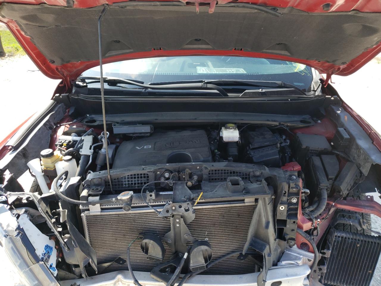 Photo 7 from auction – 2018 NISSAN PATHFINDER with VIN 5N1DR2MN2JC619624