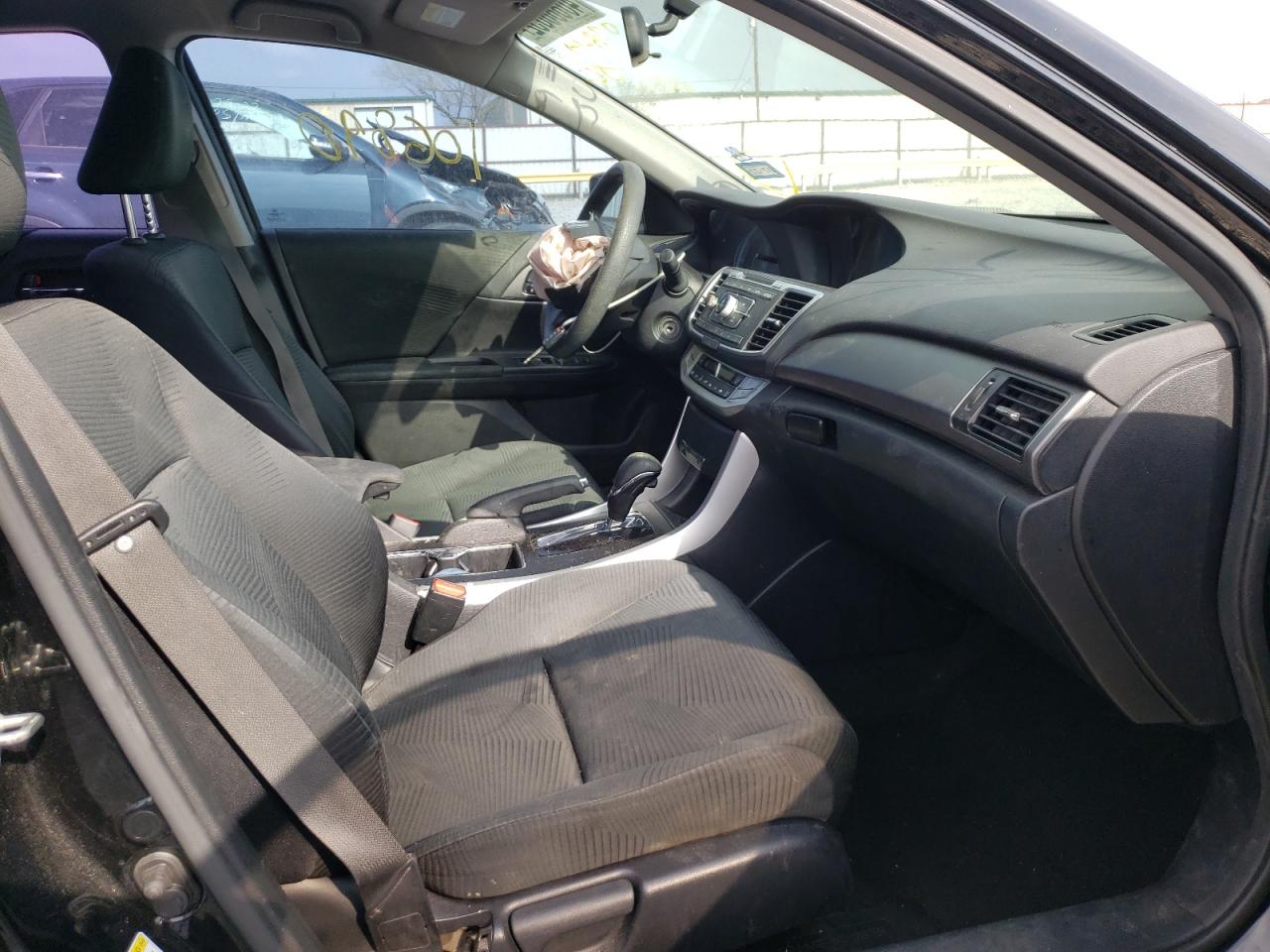 Photo 5 from auction – 2014 HONDA ACCORD LX with VIN 1HGCR2F39EA078019