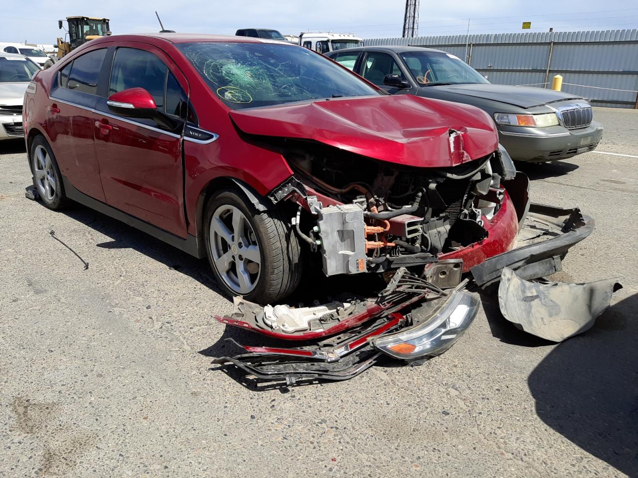 CHEVROLET VOLT 2015 with VIN 1G1RD6E47FU128630 - Photo from auction