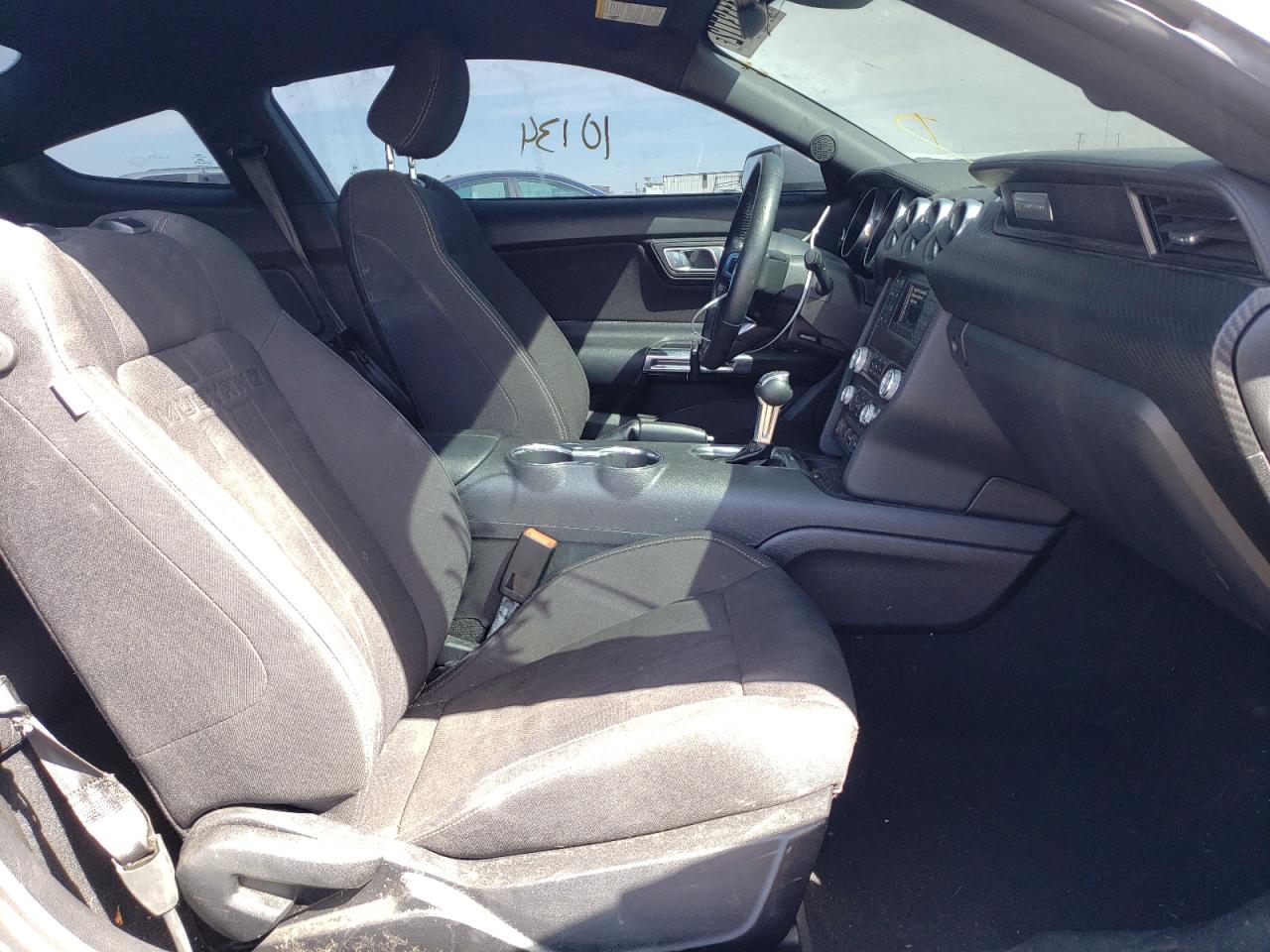 Photo 5 from auction – 2021 FORD MUSTANG with VIN 1FA6P8TH0M5119834