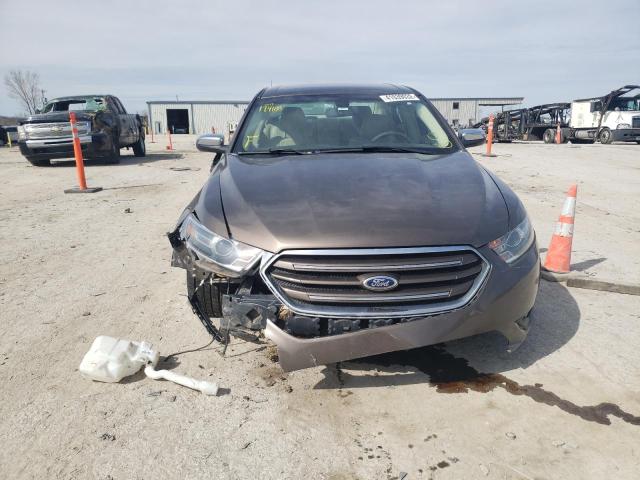 Photo 9 from auction – 2015 FORD TAURUS LIM with VIN 1FAHP2F85FG174188