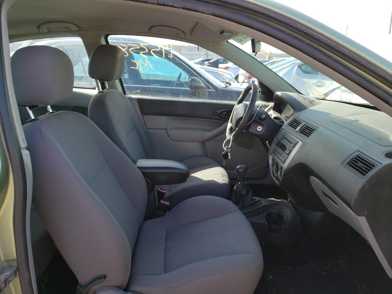 Photo 5 from auction – 2007 FORD FOCUS ZX3 with VIN 1FAFP31N97W145603