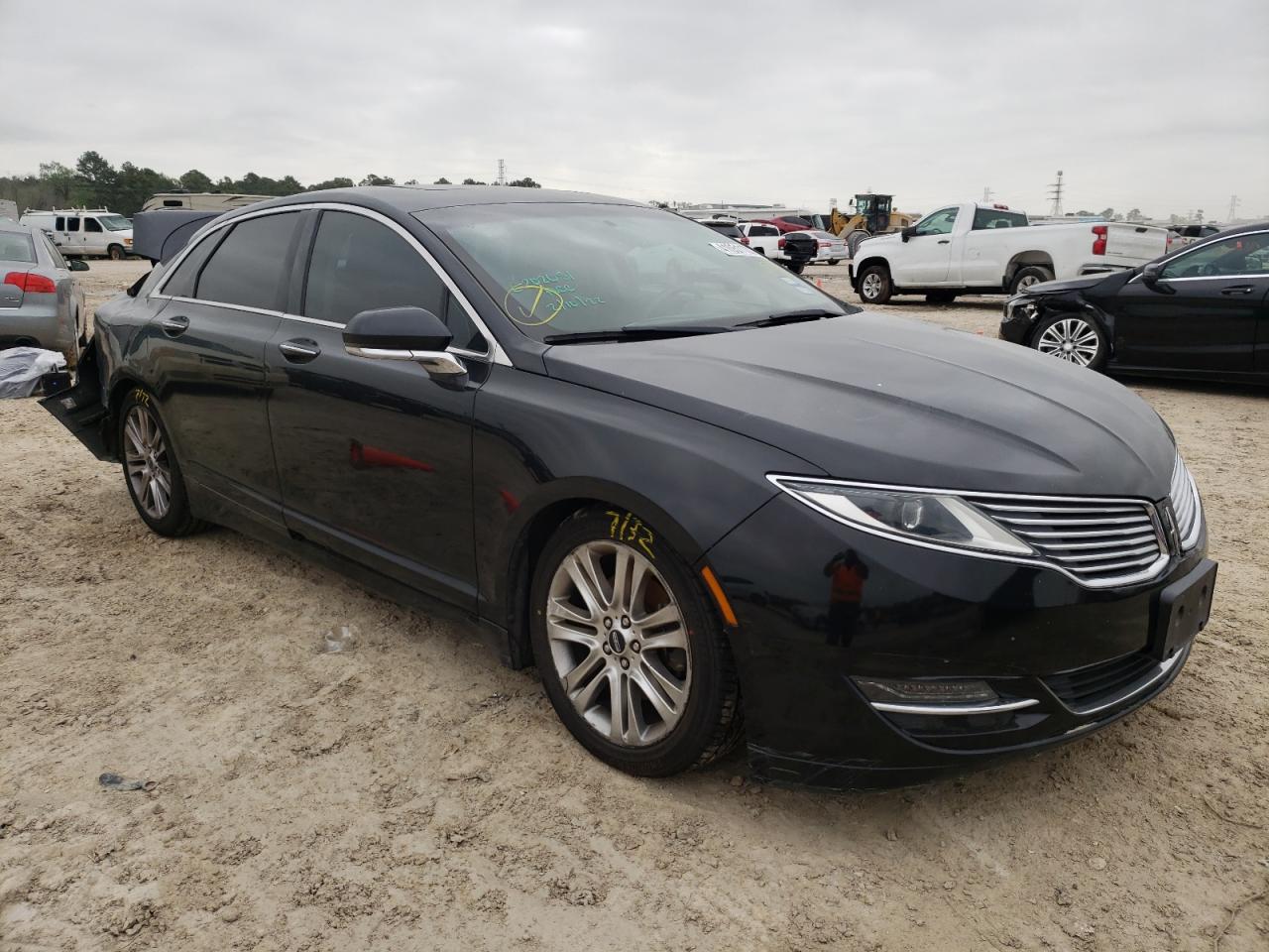 Photo 1 from auction – 2015 LINCOLN MKZ with VIN 3LN6L2GK3FR616087