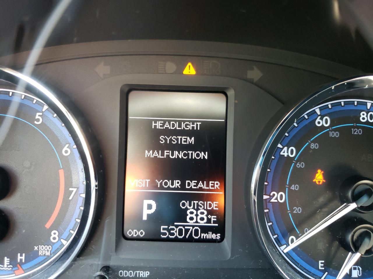Photo 8 from auction – 2017 TOYOTA COROLLA L with VIN 2T1BURHE5HC769810