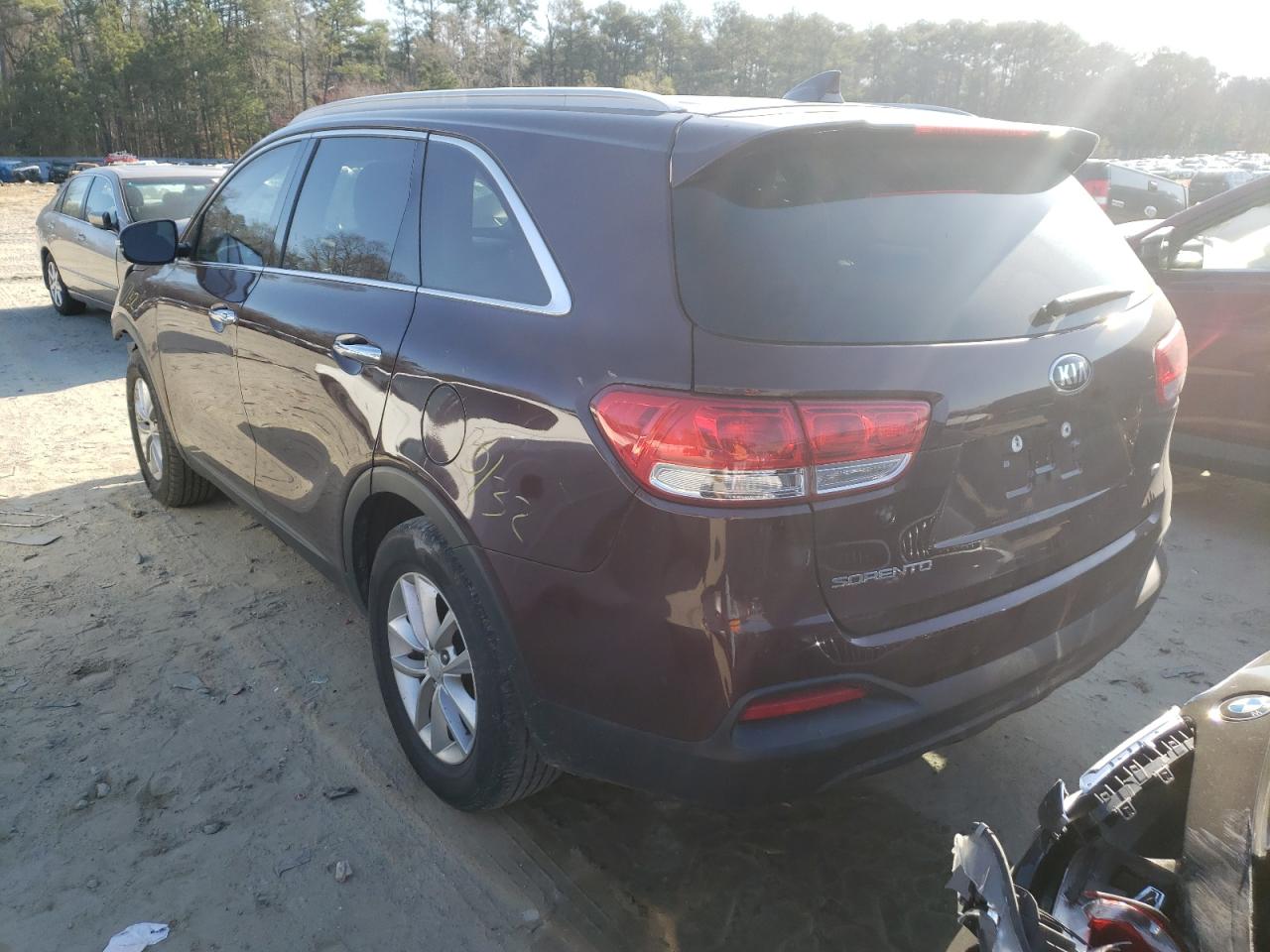 Photo 3 from auction – 2017 KIA SORENTO LX with VIN 5XYPG4A39HG277553