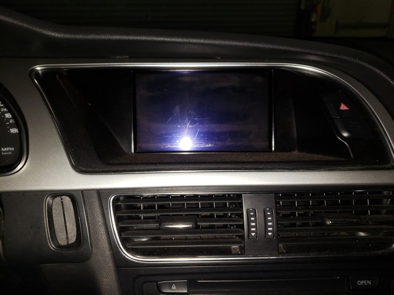 Photo 9 from auction – 2010 AUDI A5 PRESTIG with VIN WAUWFAFR8AA028853