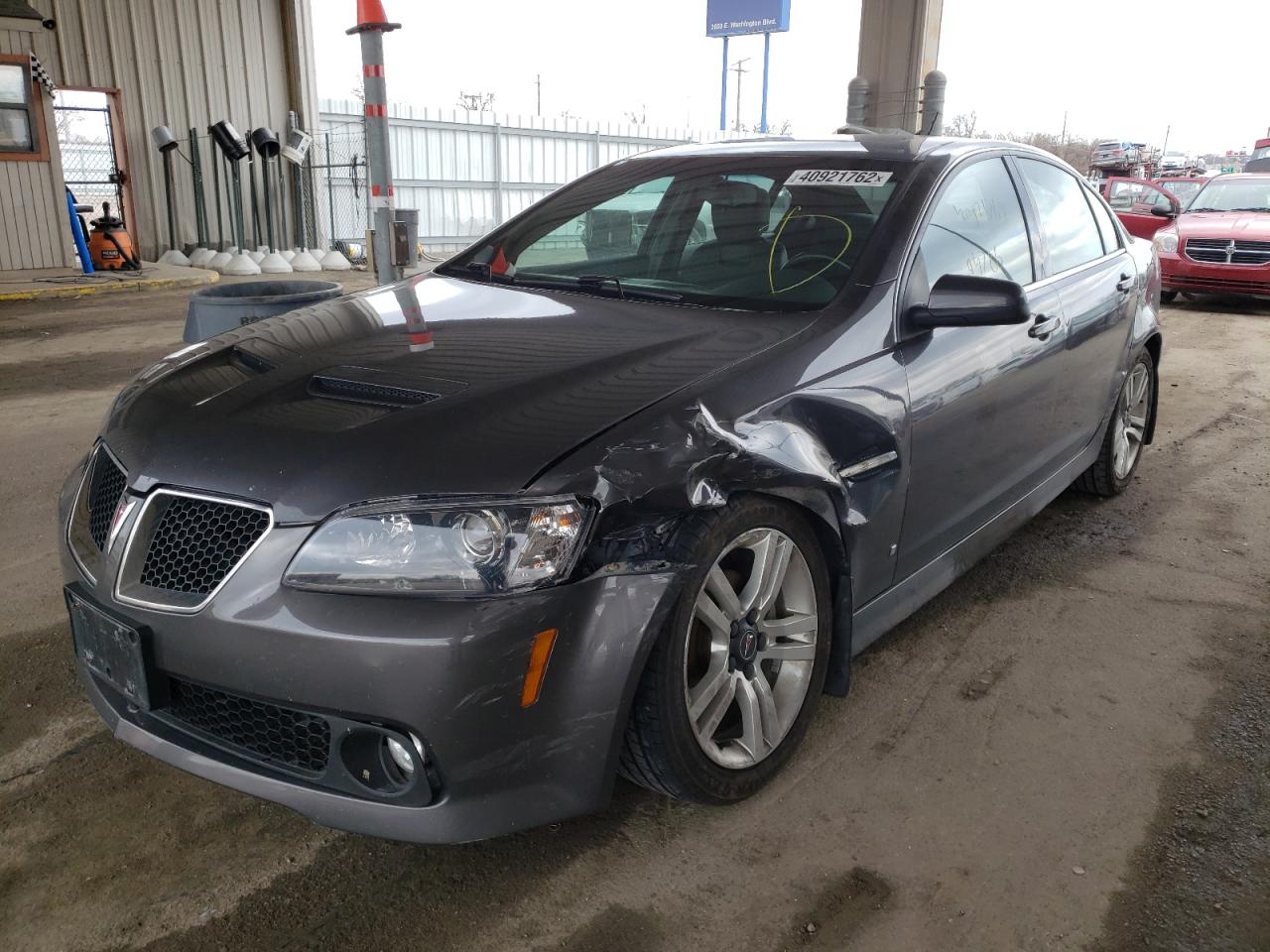 Photo 2 from auction – 2009 PONTIAC G8 with VIN 6G2ER57789L212952