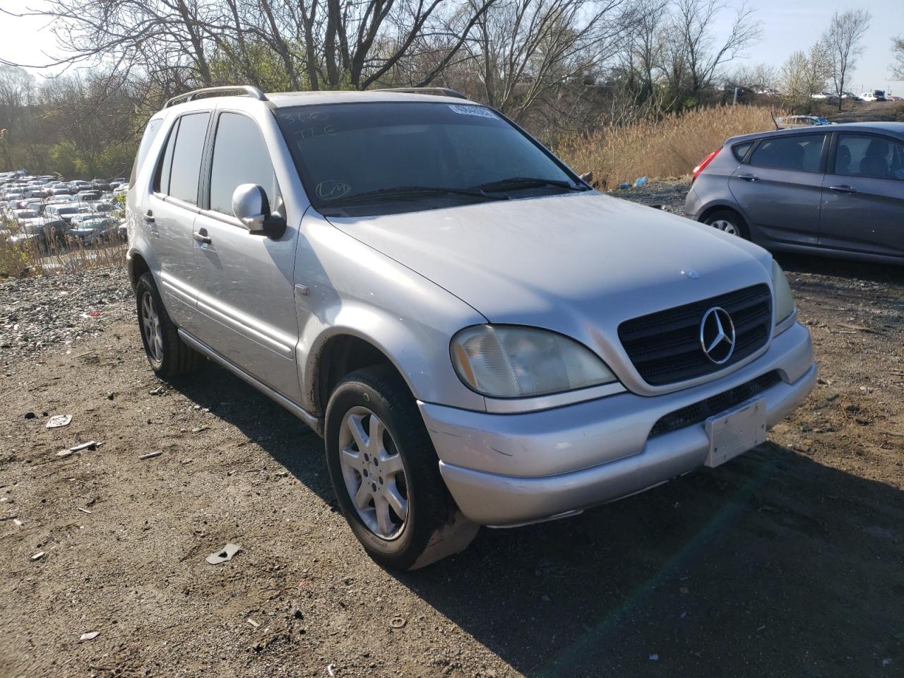 MERCEDES-BENZ ML 430 2000 with VIN 4JGAB72E8YA148155 - Photo from auction