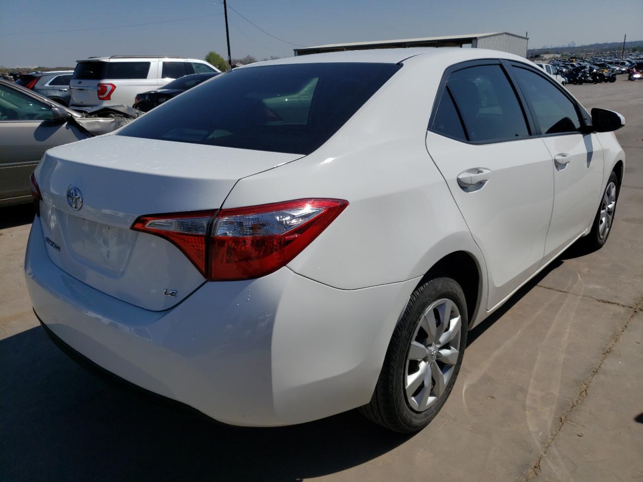 Photo 4 from auction – 2016 TOYOTA COROLLA L with VIN 5YFBURHE8GP541492