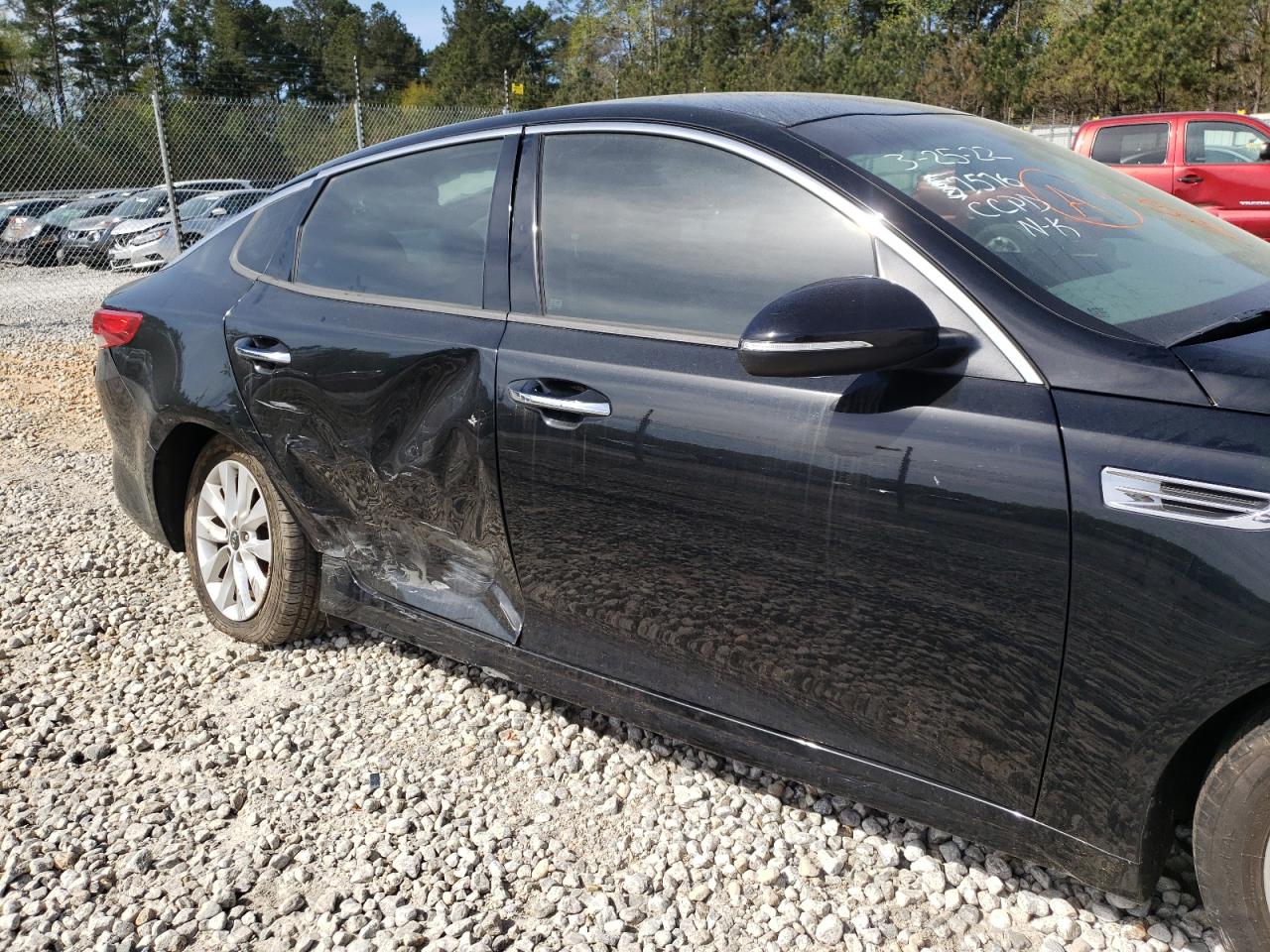Photo 9 from auction – 2018 KIA OPTIMA EX with VIN 5XXGU4L39JG257576