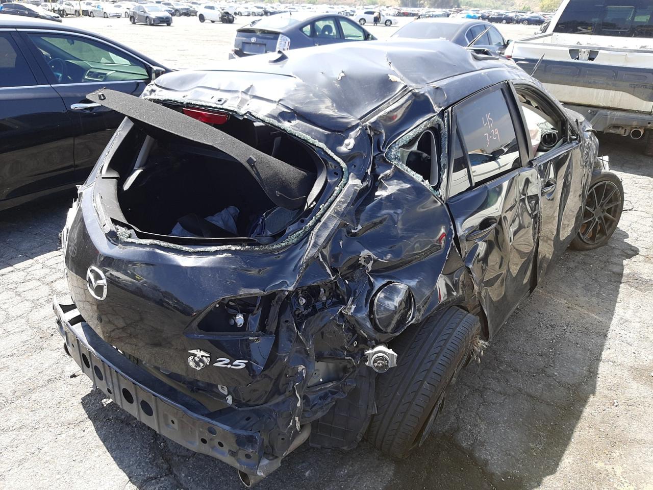 Photo 4 from auction – 2011 MAZDA 3 S with VIN JM1BL1M68B1465370