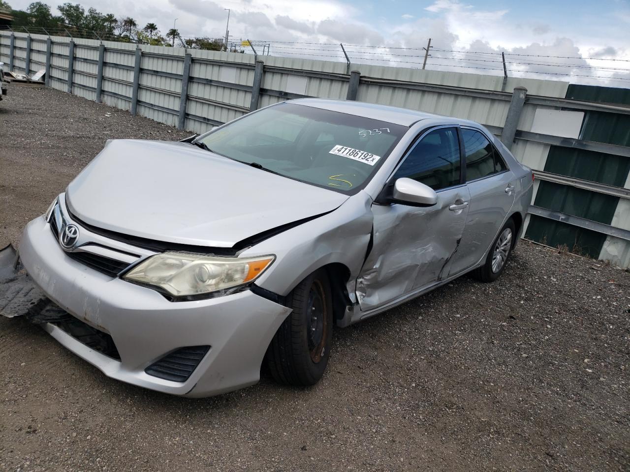Photo 2 from auction – 2013 TOYOTA CAMRY L with VIN 4T1BF1FK9DU235237