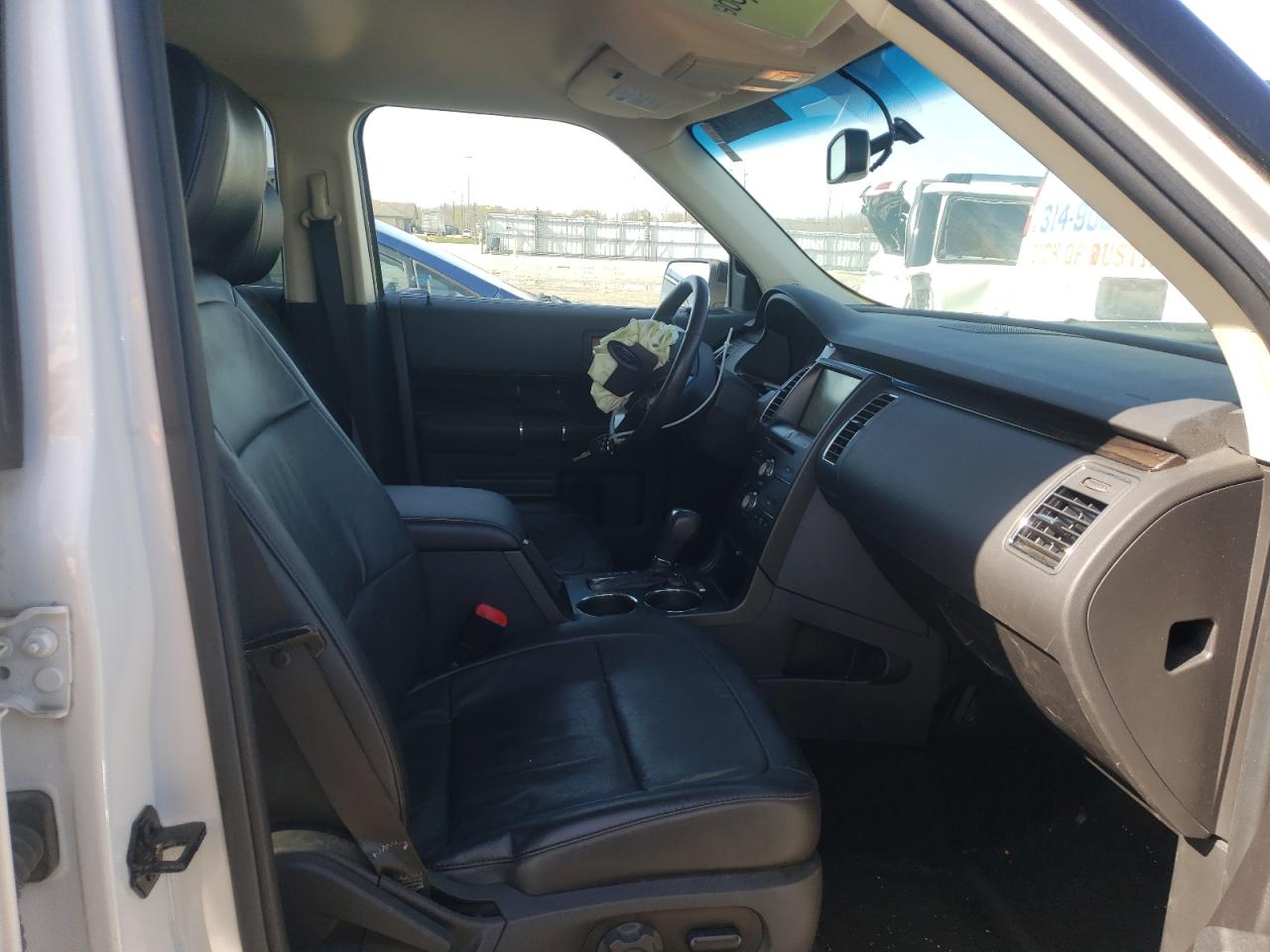 Photo 5 from auction – 2014 FORD FLEX SEL with VIN 2FMHK6C84EBD45048