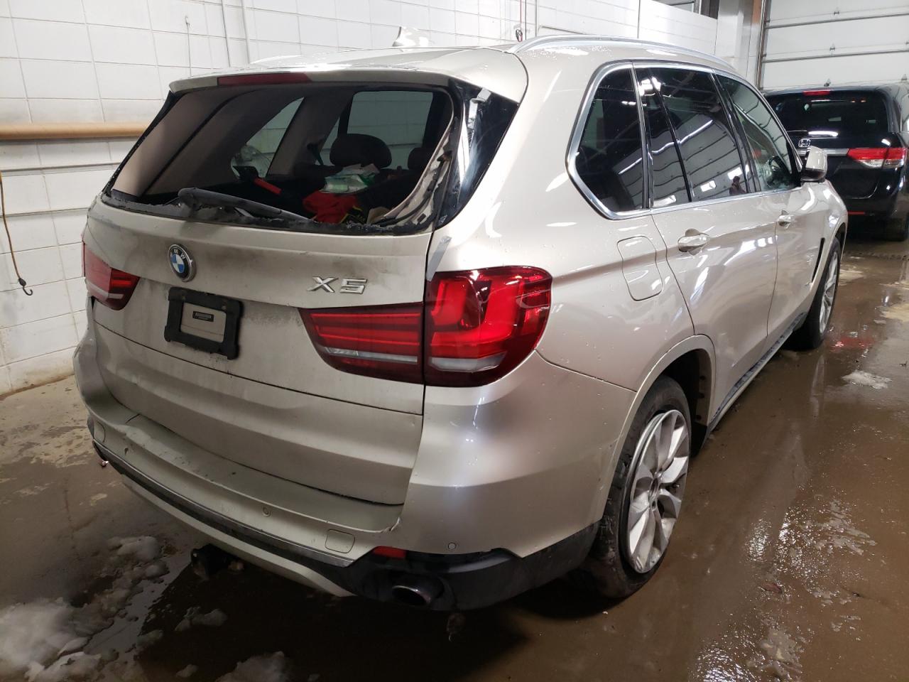 Photo 4 from auction – 2014 BMW X5 XDRIVE3 with VIN 5UXKR0C52E0K45586