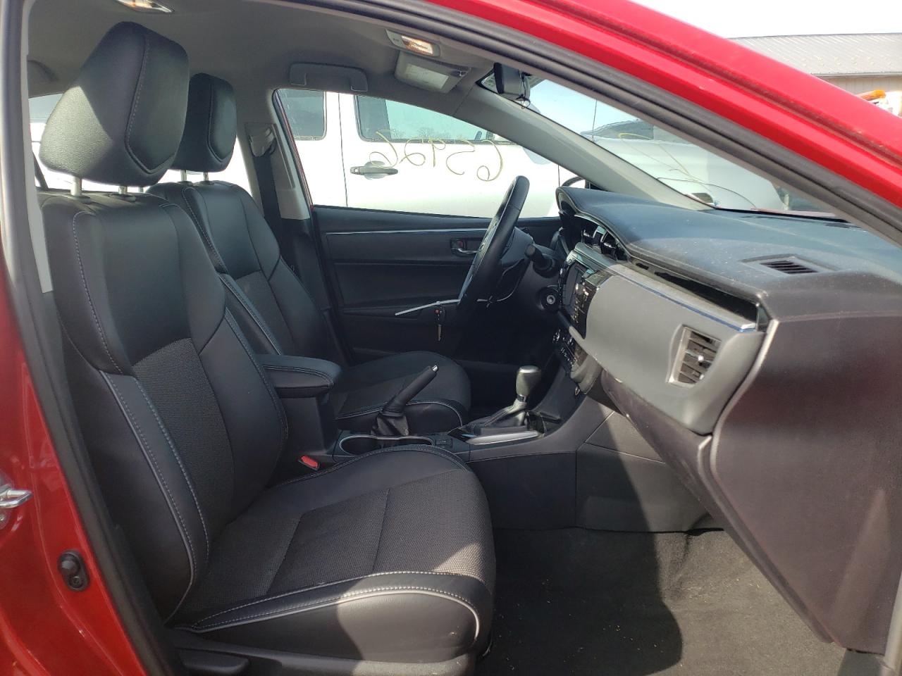 Photo 5 from auction – 2015 TOYOTA COROLLA L with VIN 2T1BURHE1FC357025