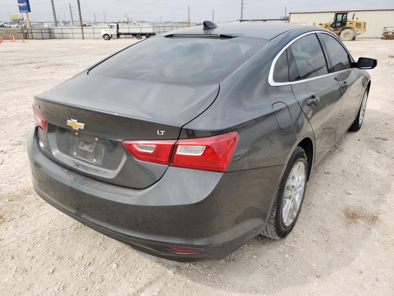 Photo 4 from auction – 2018 CHEVROLET MALIBU LT with VIN 1G1ZD5ST8JF244583