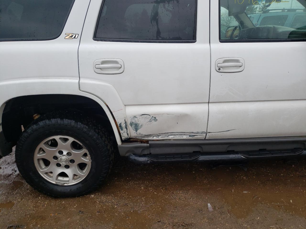 Photo 9 from auction – 2002 CHEVROLET TAHOE K150 with VIN 1GNEK13Z82R166322